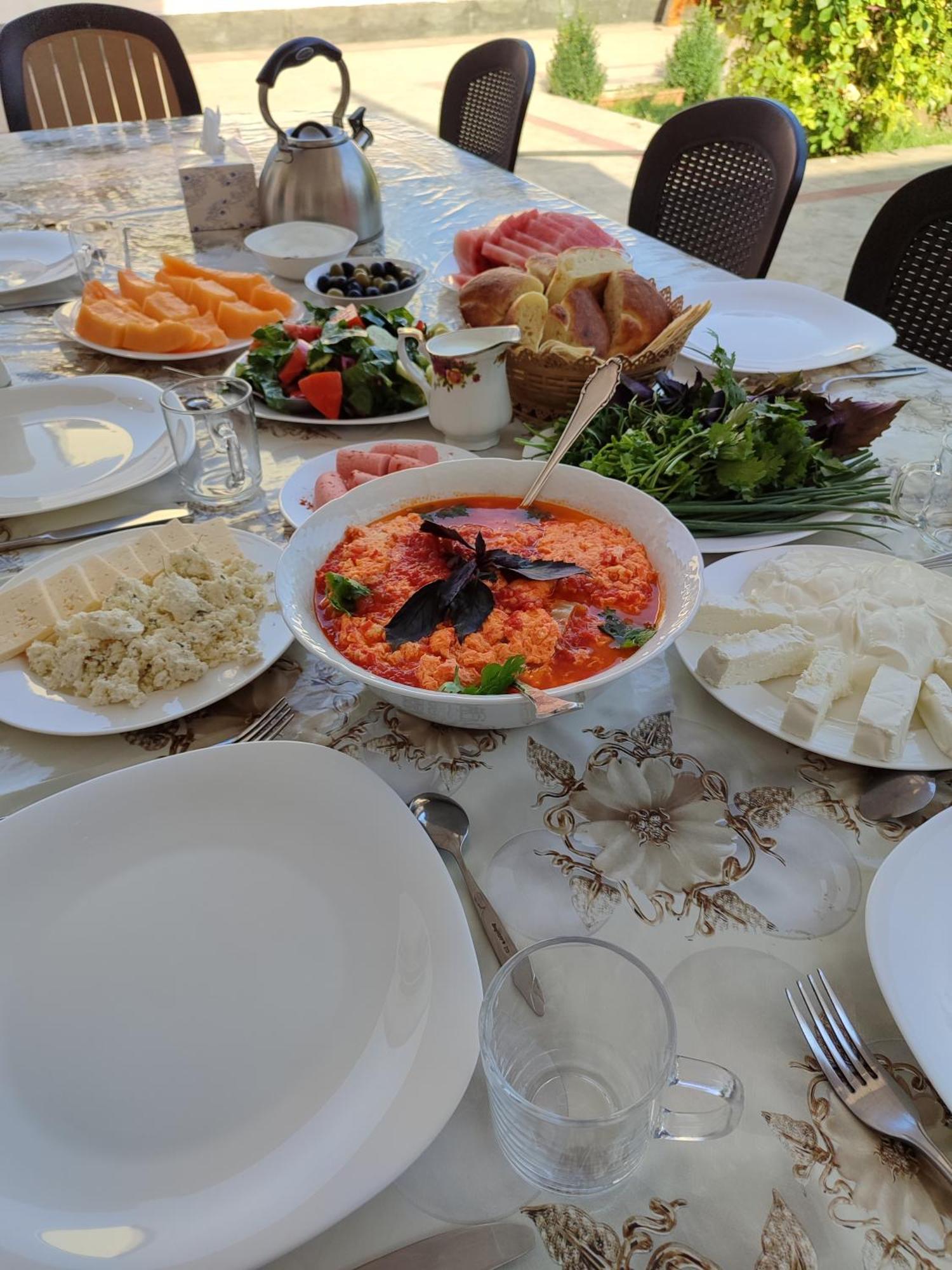 Hotel Bonjour House Erevan Esterno foto